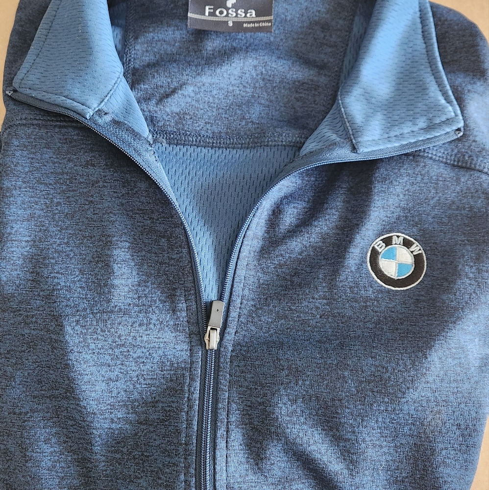 BMW sweater jacket light weight size small